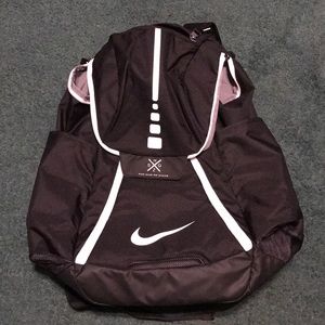 nike hoops elite max air team backpack gold